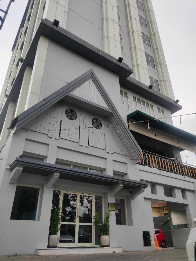 Batiqa Hotel Darmo - Surabaia Exterior foto
